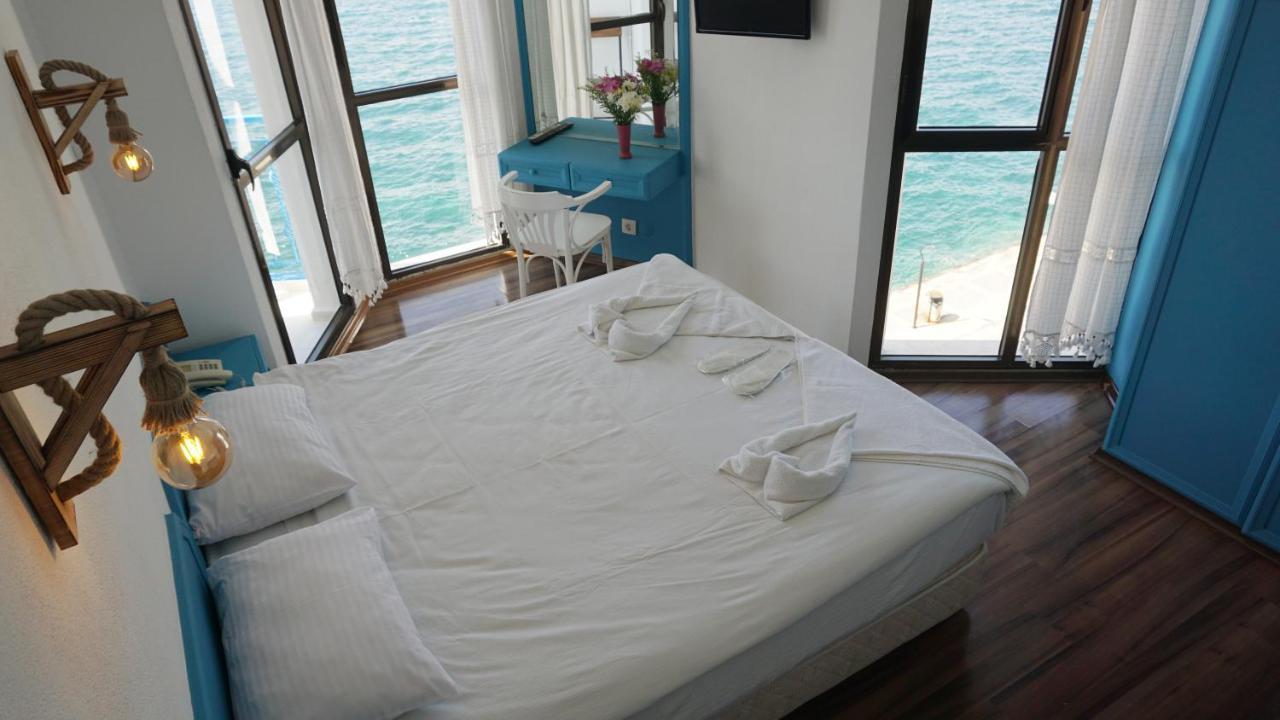 Marin Hotel Cesme Ngoại thất bức ảnh