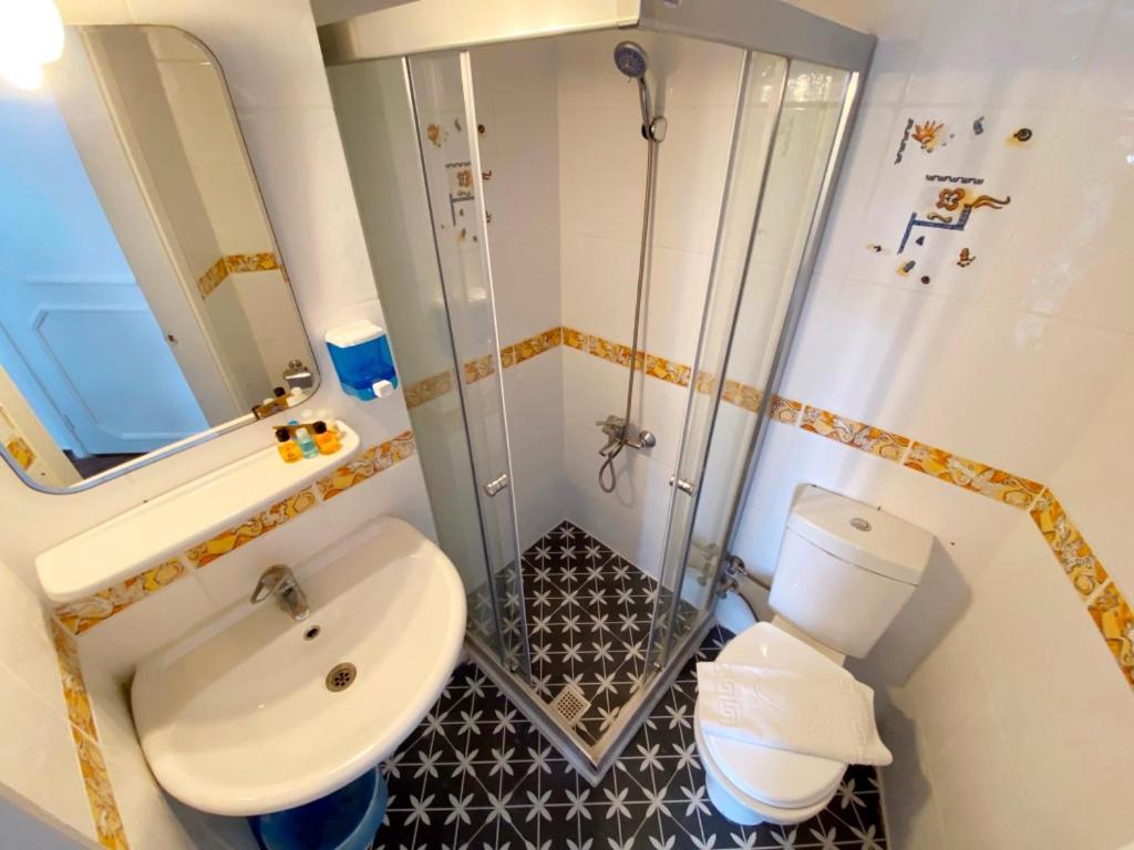 Marin Hotel Cesme Ngoại thất bức ảnh