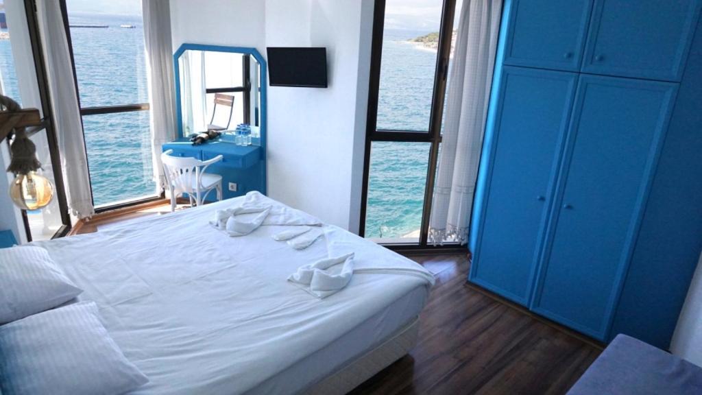 Marin Hotel Cesme Ngoại thất bức ảnh