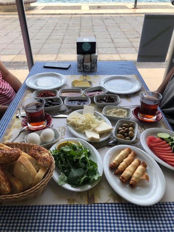Marin Hotel Cesme Ngoại thất bức ảnh