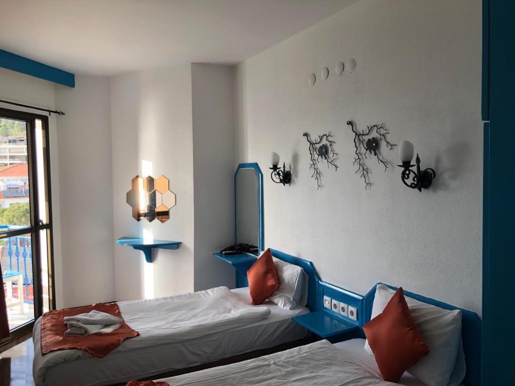 Marin Hotel Cesme Ngoại thất bức ảnh